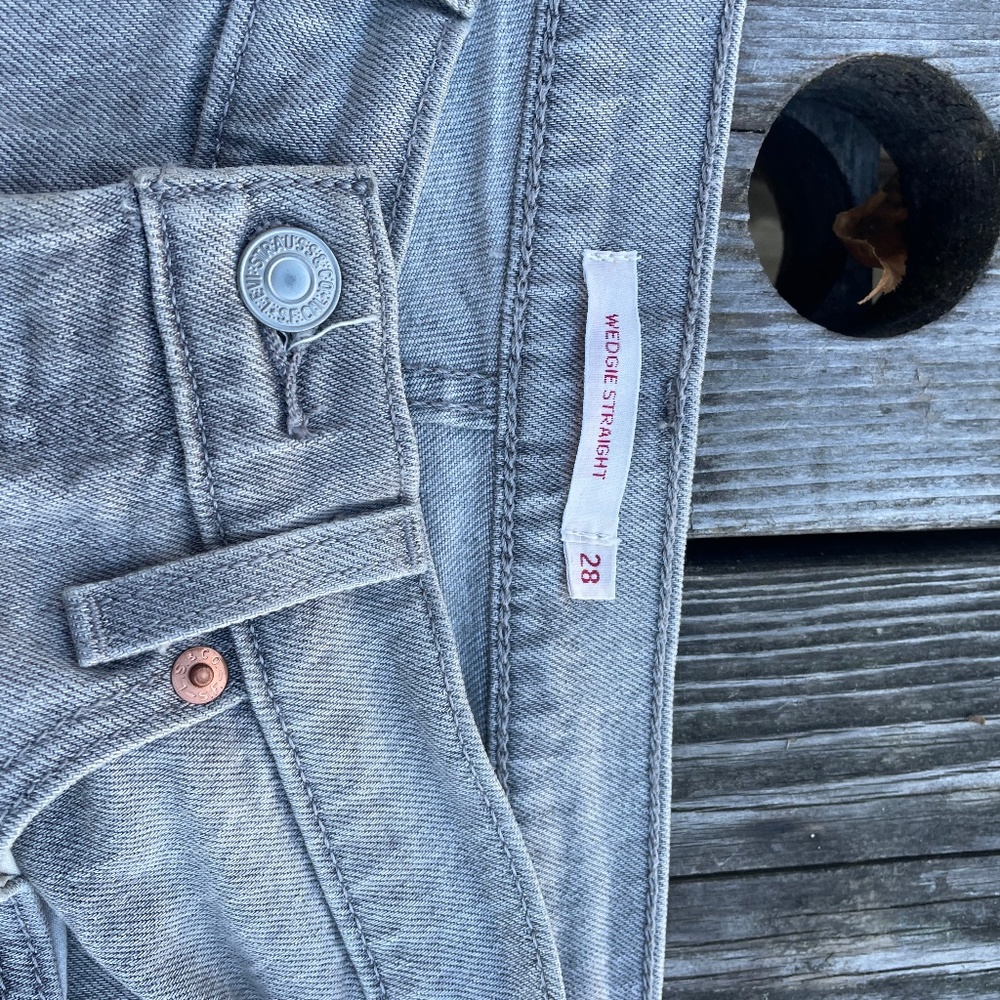 Levi’s wedgie straight